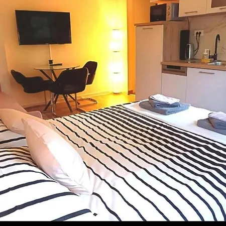 Studio Apartman Jordanovac Rebro, 300 Metara Od Kbc Rebro Zagreb Exterior photo