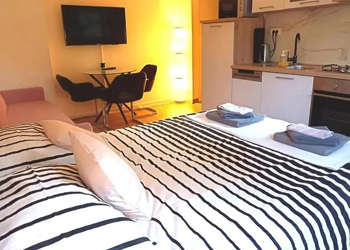 Studio Apartman Jordanovac Rebro, 300 Metara Od Kbc Rebro